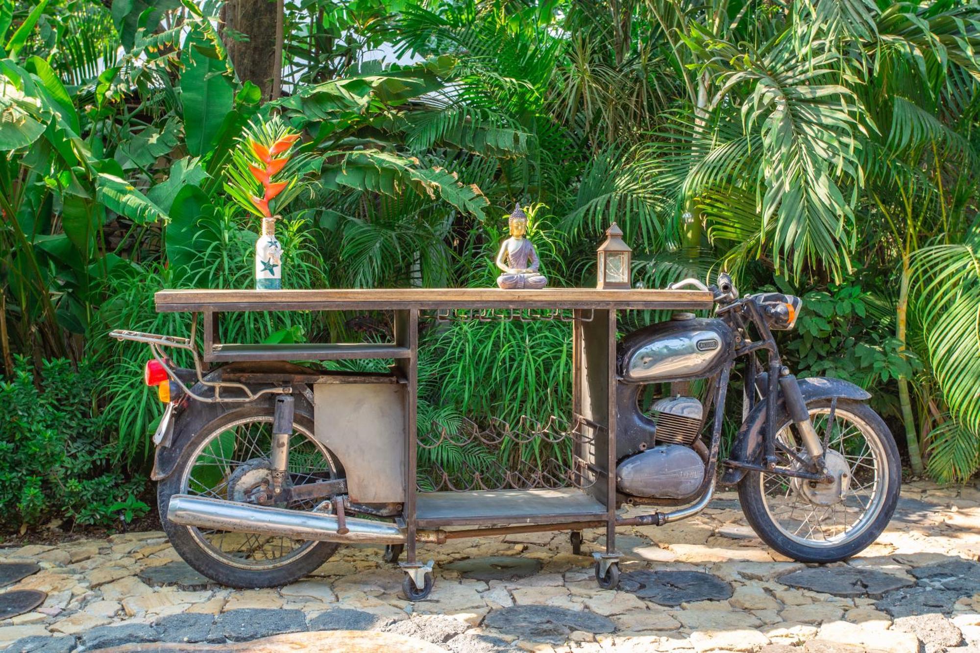 Ocho Artisan Bungalows (Adults Only) Tamarindo Buitenkant foto