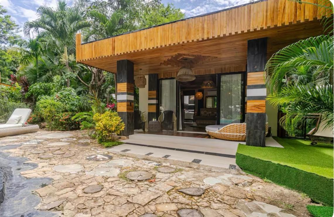 Ocho Artisan Bungalows (Adults Only) Tamarindo Buitenkant foto
